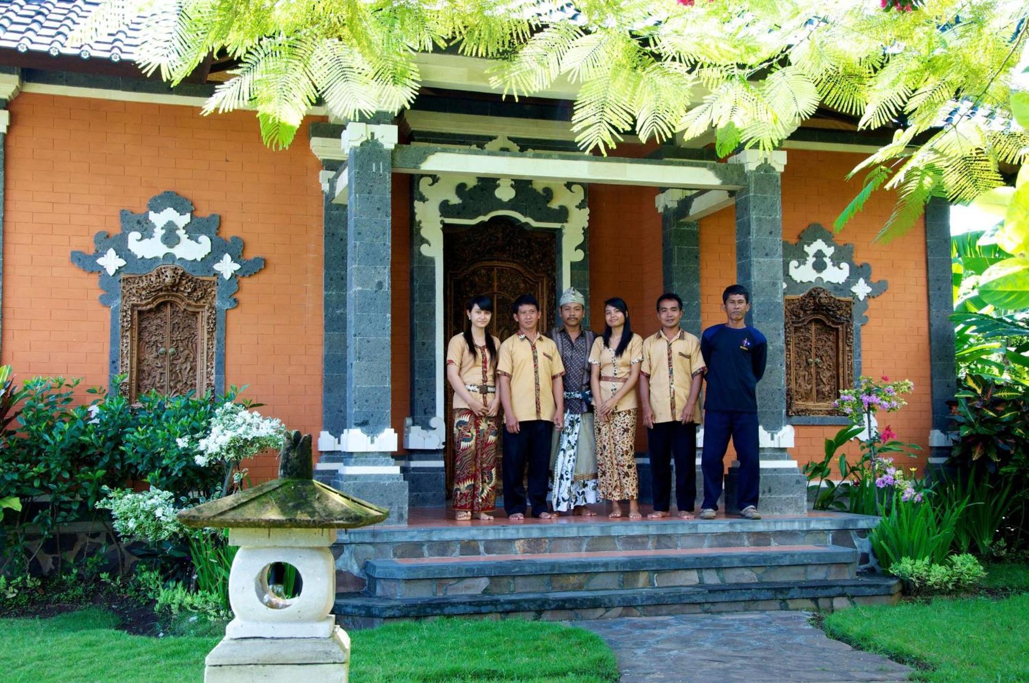 Villa Bali Pondok Jepang Ловина Экстерьер фото