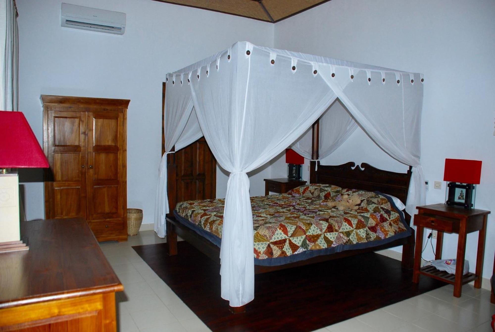 Villa Bali Pondok Jepang Ловина Экстерьер фото