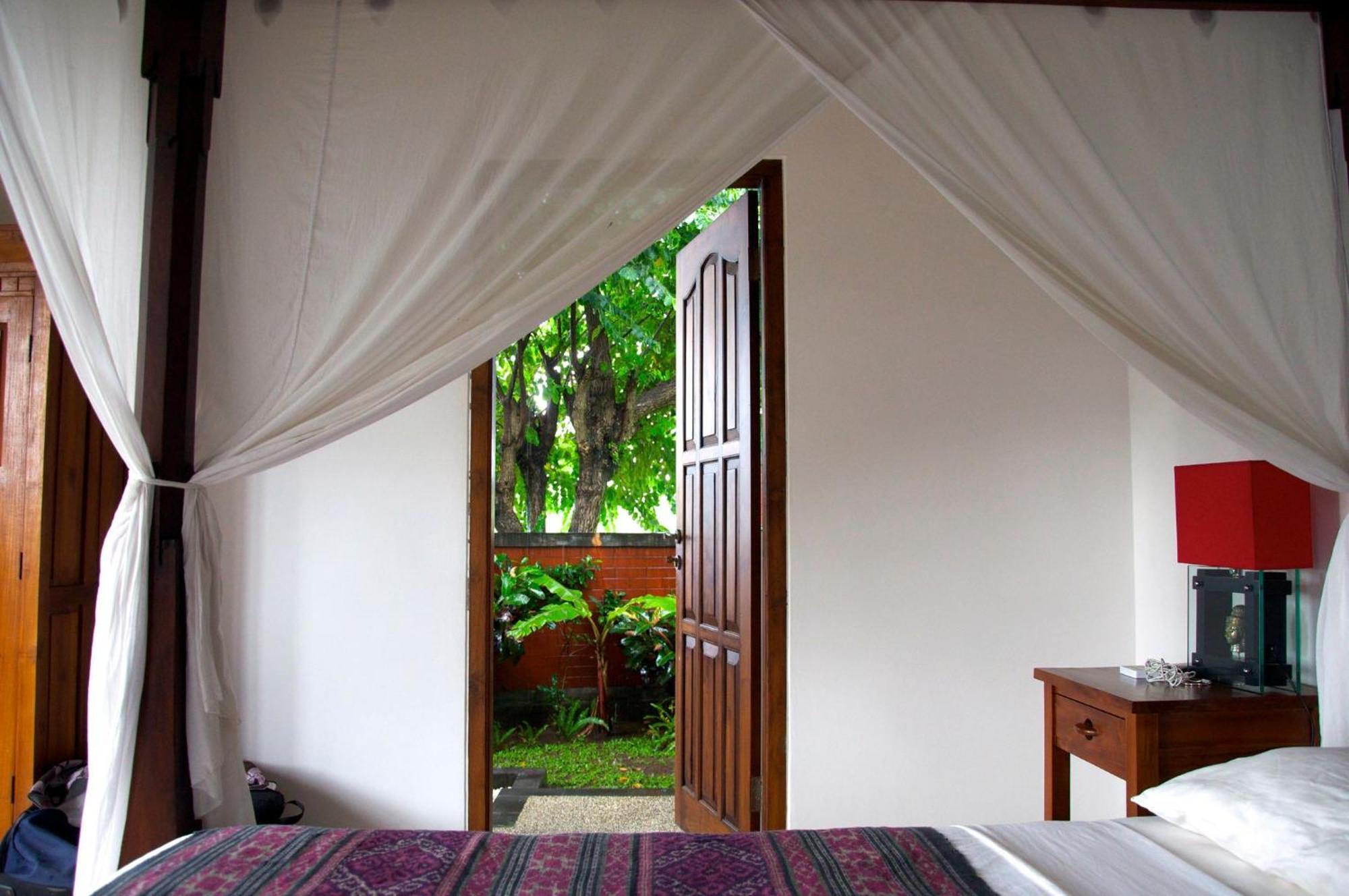 Villa Bali Pondok Jepang Ловина Экстерьер фото
